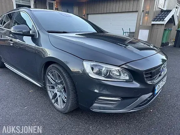 Volvo V60 2015 photo 3