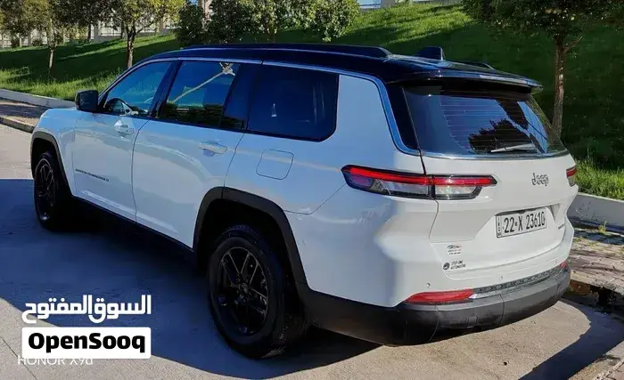 Jeep Grand Cherokee L 2025 photo 2