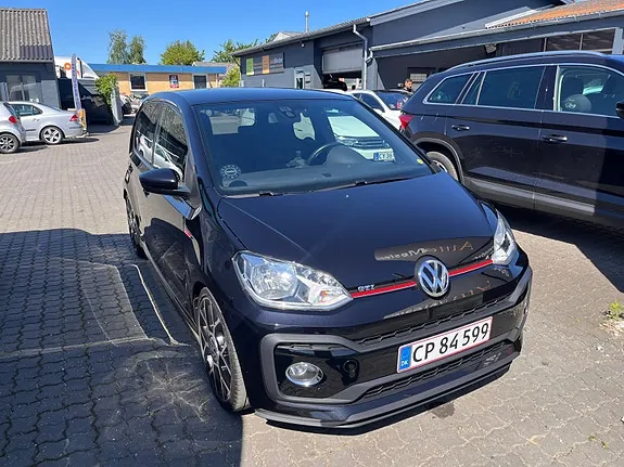 Volkswagen Up 2019 photo 2