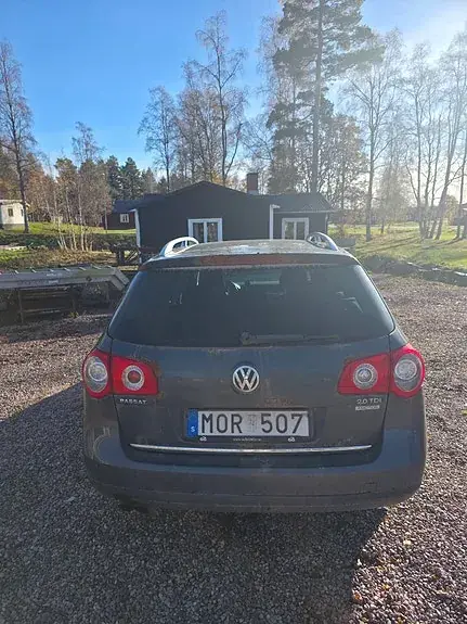 Volkswagen Passat 2010 photo 4