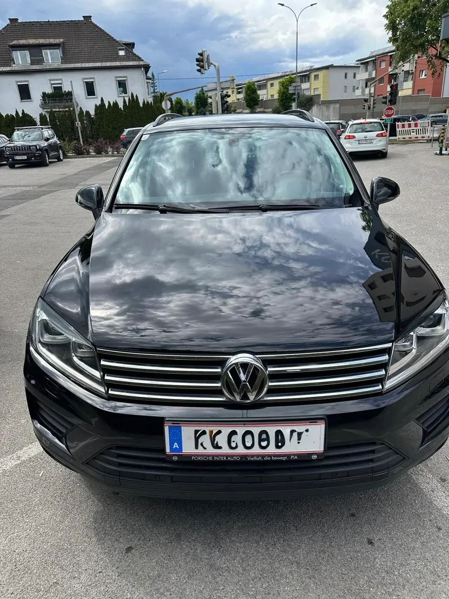Volkswagen Touareg