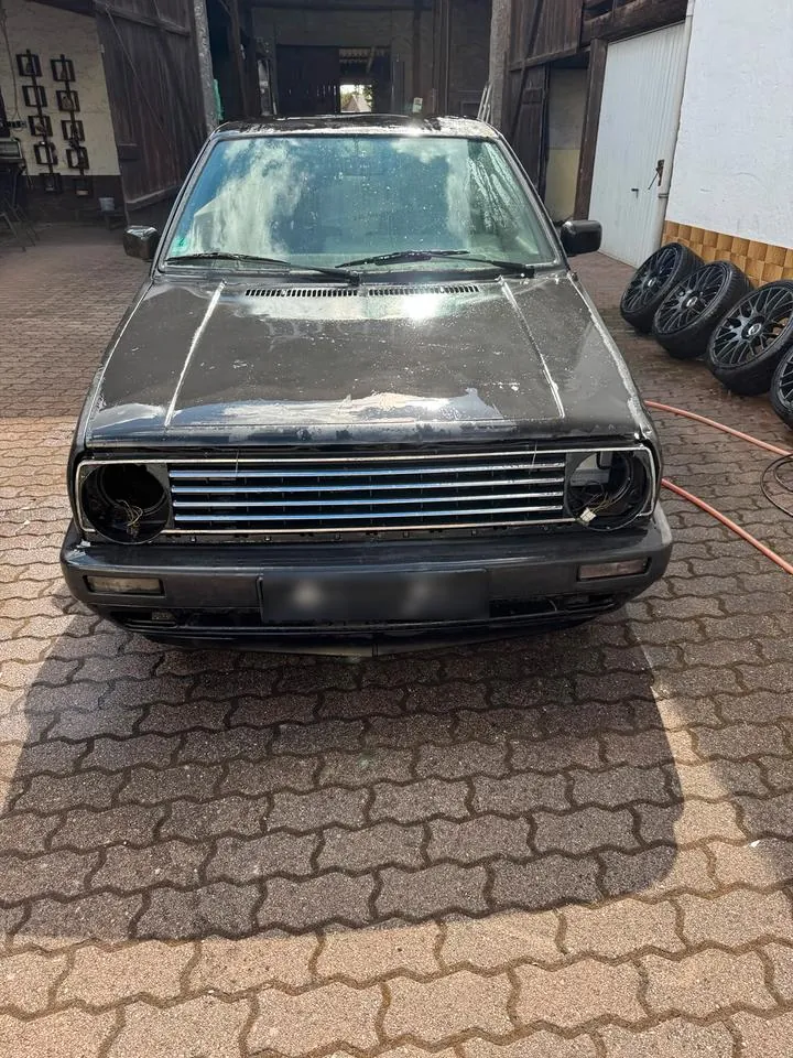 Volkswagen Golf 2