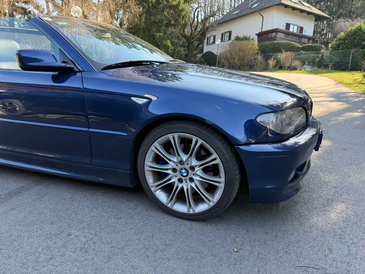BMW 3 Series 2004 photo 2
