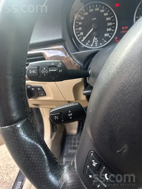 BMW 318 2007 photo 4