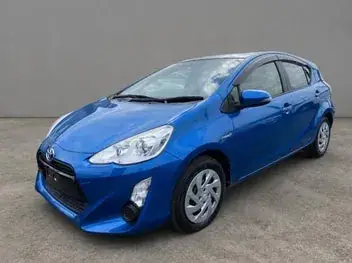 Toyota Aqua 2015 photo 4
