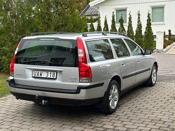 Volvo V70 2004 photo 5