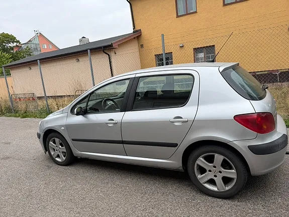 Peugeot 307 2003 photo 3