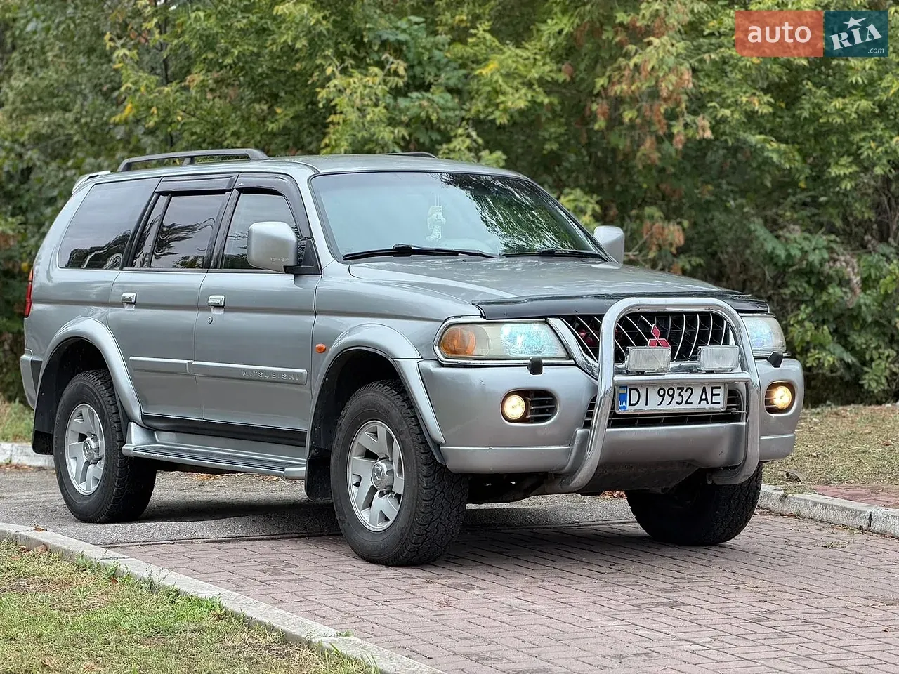 Mitsubishi Pajero Sport 2001 photo 2
