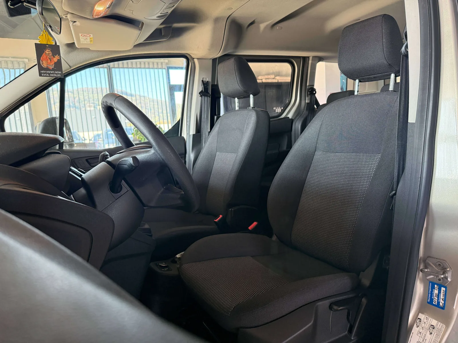 Ford Tourneo Connect 2014 photo 5