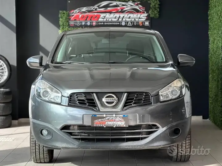 Nissan Qashqai 2011 photo 2