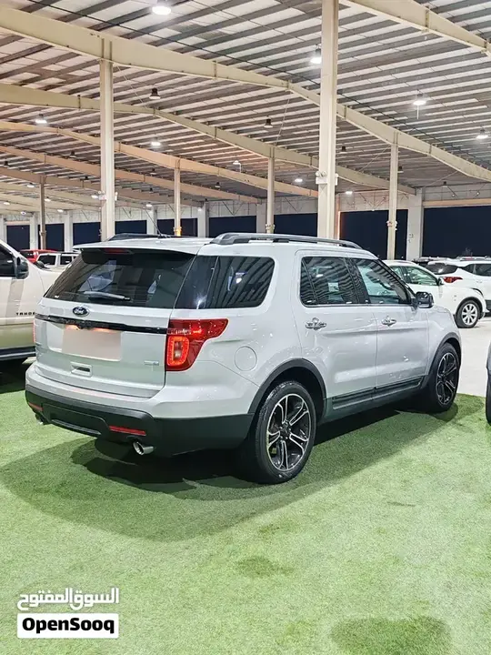 Ford Explorer Sport 2014 photo 3