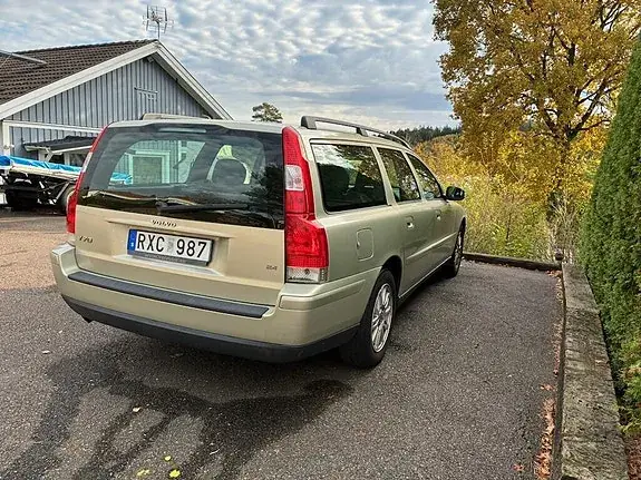 Volvo V70