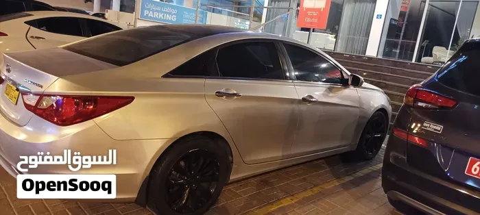 Hyundai Sonata 2011 photo 4