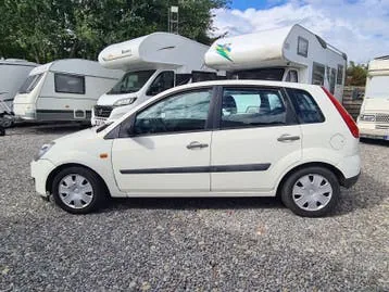 Ford Fiesta 2006 photo 2