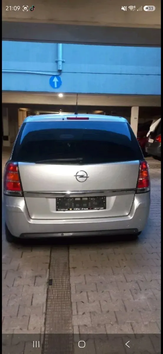 Opel Zafira