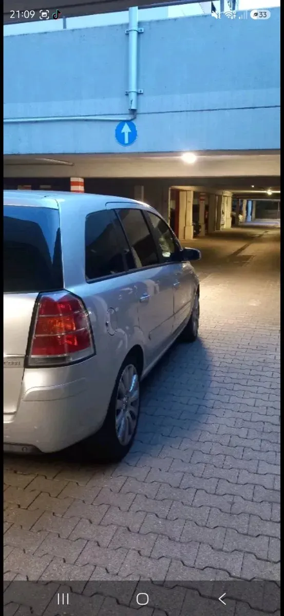 Opel Zafira 2007 photo 2
