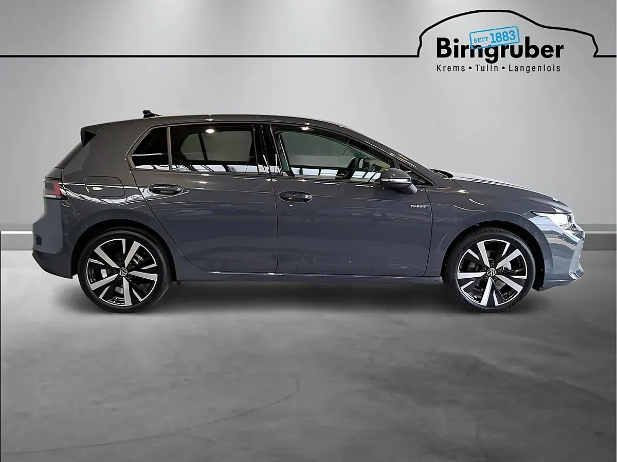 Volkswagen Golf 2026 photo 3