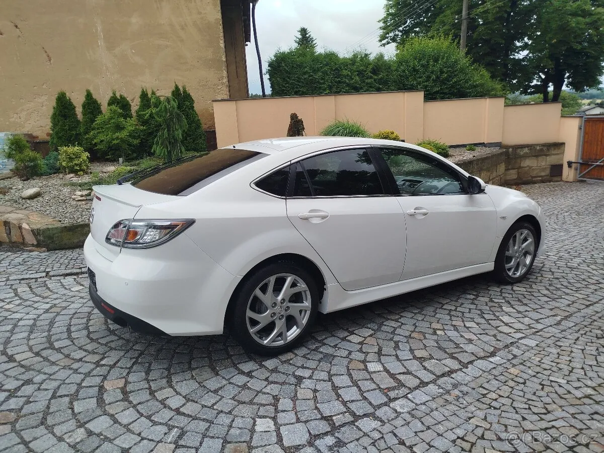 Mazda 6 2011 photo 4