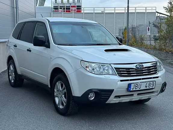 Subaru Forester 2009 photo 2