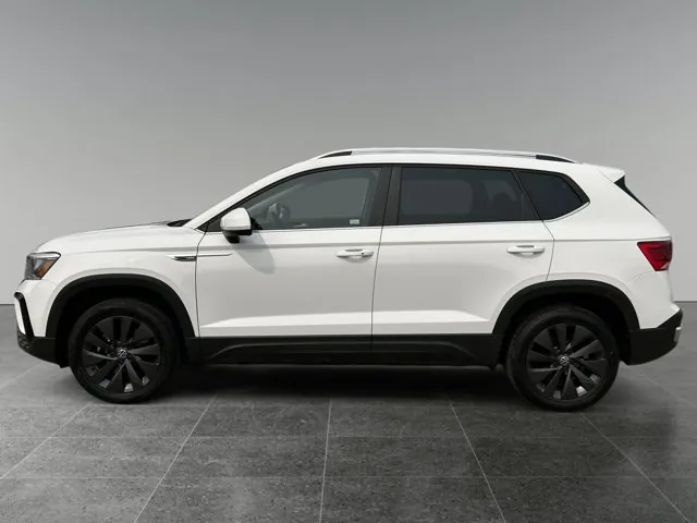 Volkswagen Taos 2024 photo 2