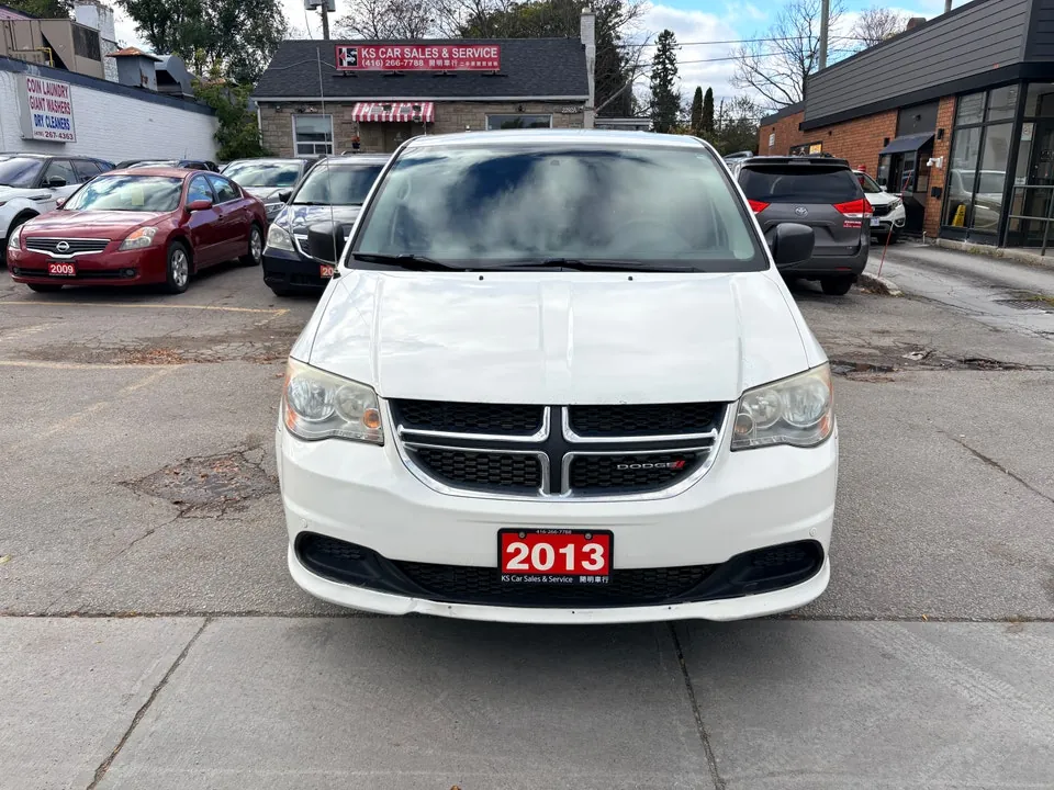 Dodge Grand Caravan 2013 photo 2
