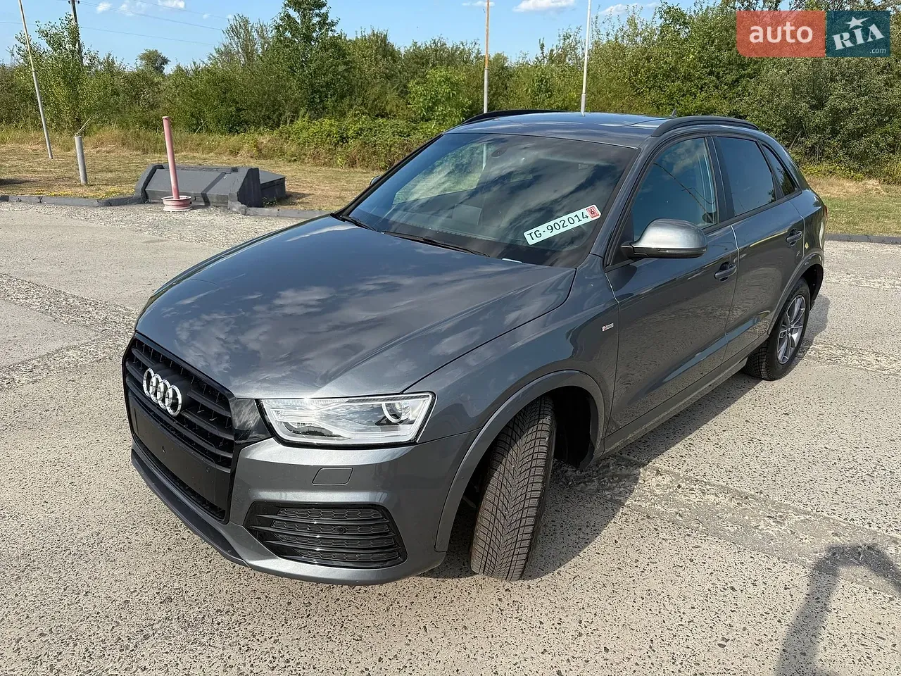 Audi Q3 2015 photo 5