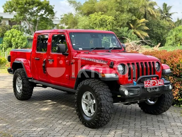 Jeep Wrangler 2023 photo 2