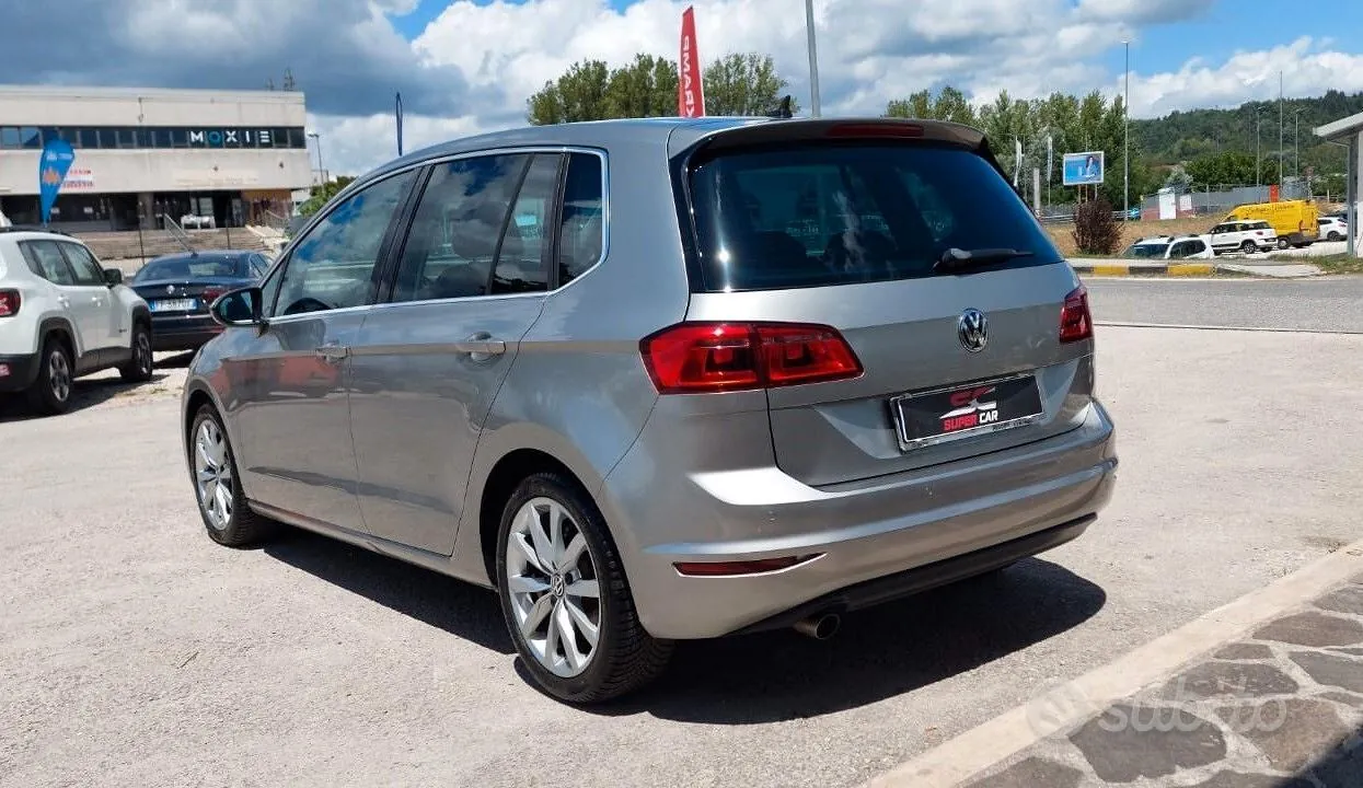 Volkswagen Golf 2015 photo 2