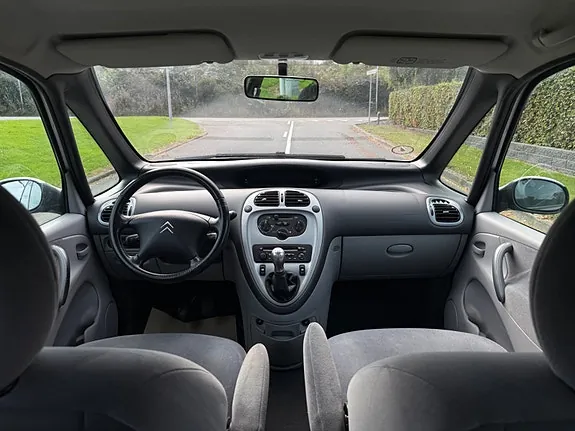 Citroen Xsara Picasso 2003 photo 5