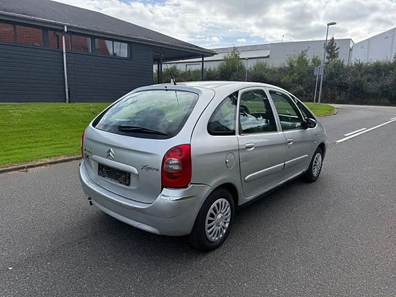 Citroen Xsara Picasso 2003 photo 3