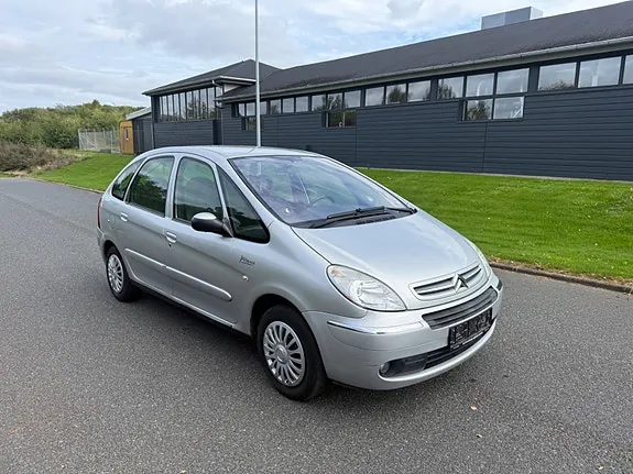 Citroen Xsara Picasso 2003 photo 2