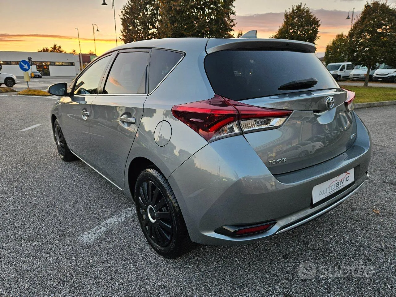 Toyota Auris 2016 photo 5