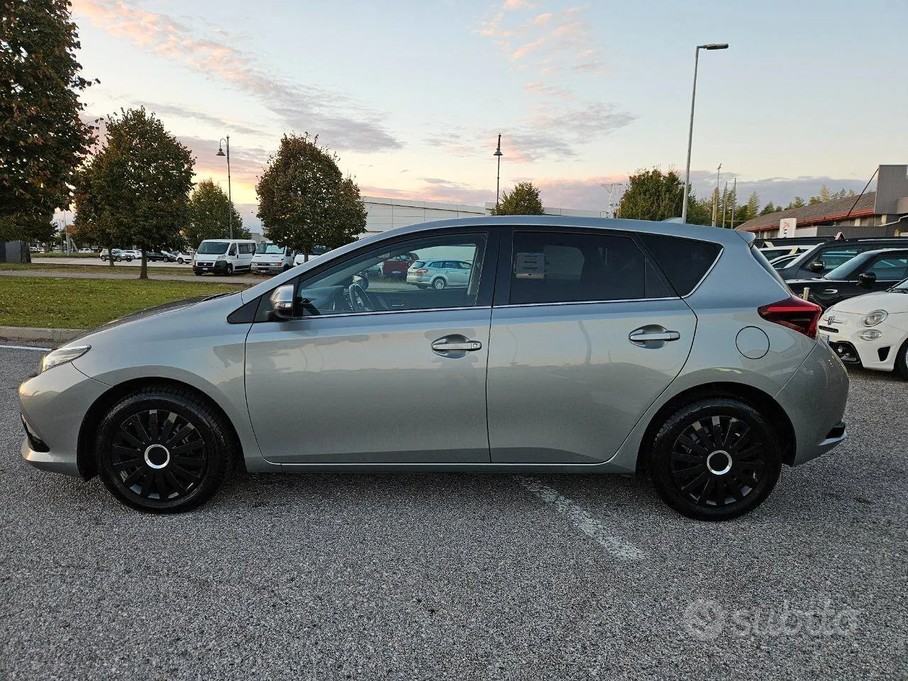 Toyota Auris 2016 photo 4