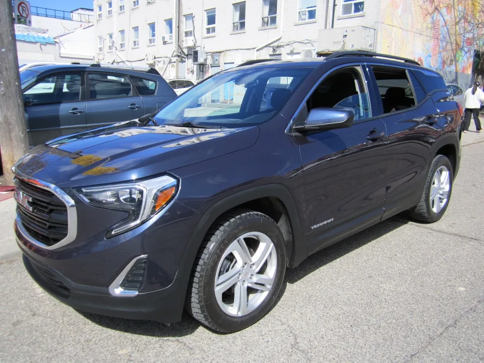 GMC Terrain 2018 photo 2