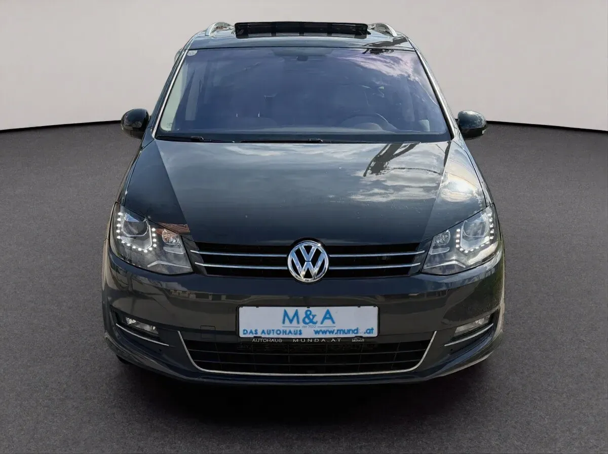 Volkswagen Sharan 2011 photo 2