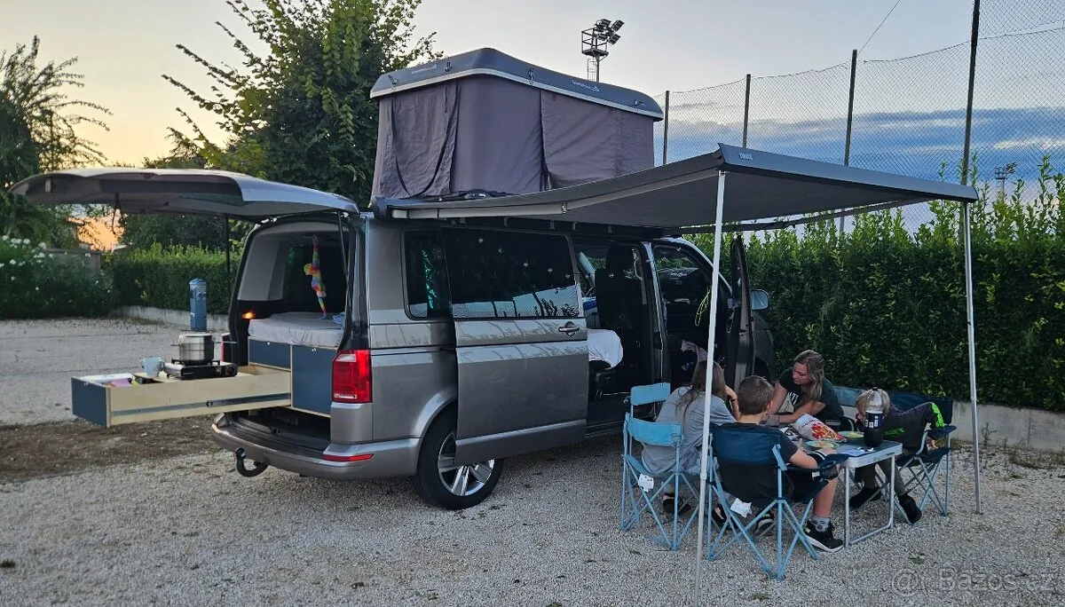 Volkswagen Caravelle 2016 photo 5