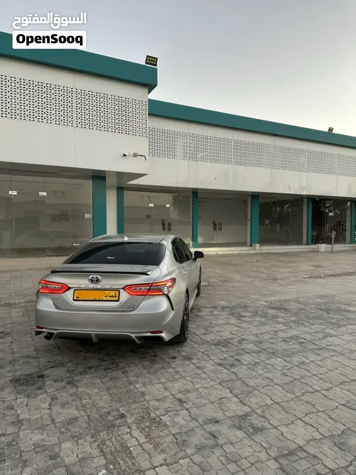 Toyota Camry 2018 photo 2