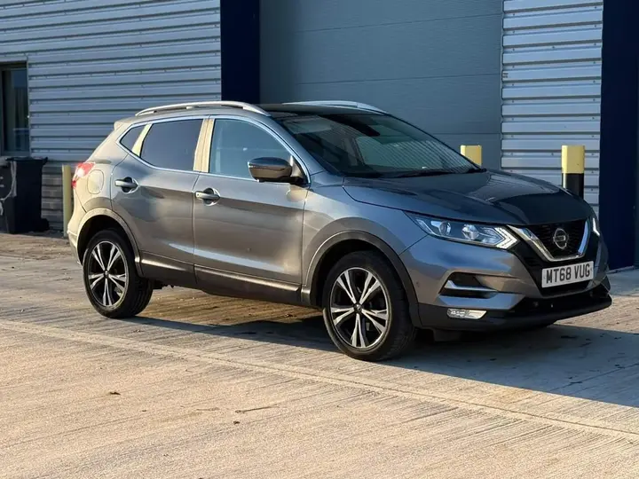 Nissan Qashqai 2018 photo 2