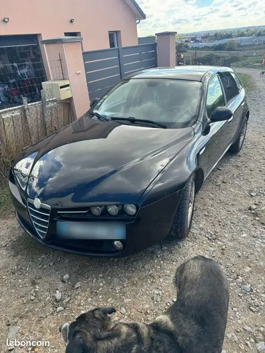 Alfa Romeo 159