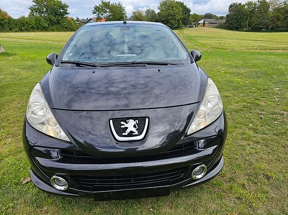 Peugeot 207 Cc 2007 photo 2