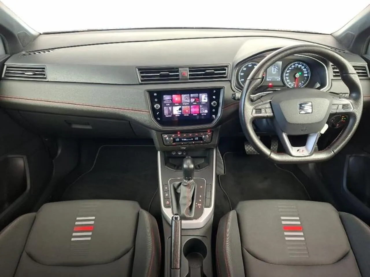 Seat Arona 2018 photo 3