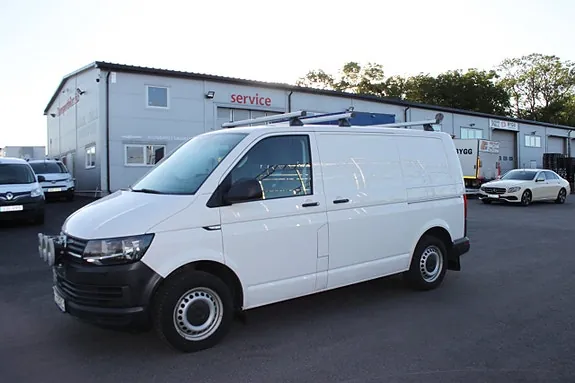 Volkswagen Transporter 2019 photo 2