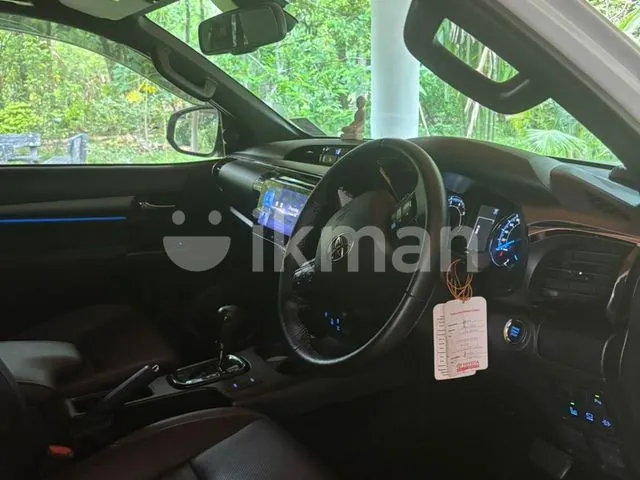 Toyota Hilux photo 5