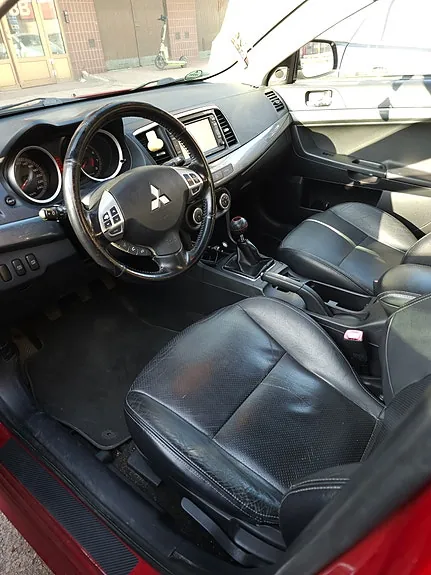 Mitsubishi Lancer