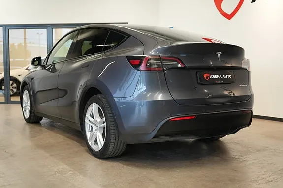 Tesla Model Y 2022 photo 3