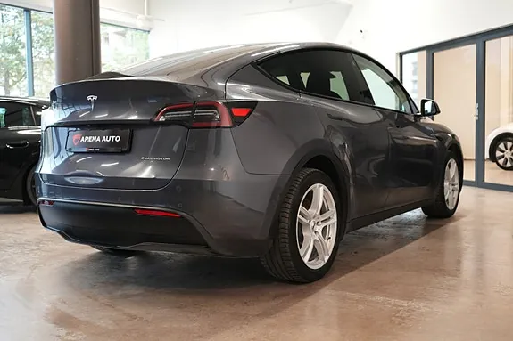 Tesla Model Y 2022 photo 5