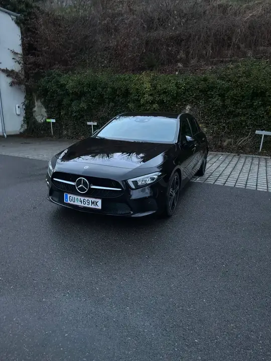 Mercedes-Benz A-Class 2018 photo 2