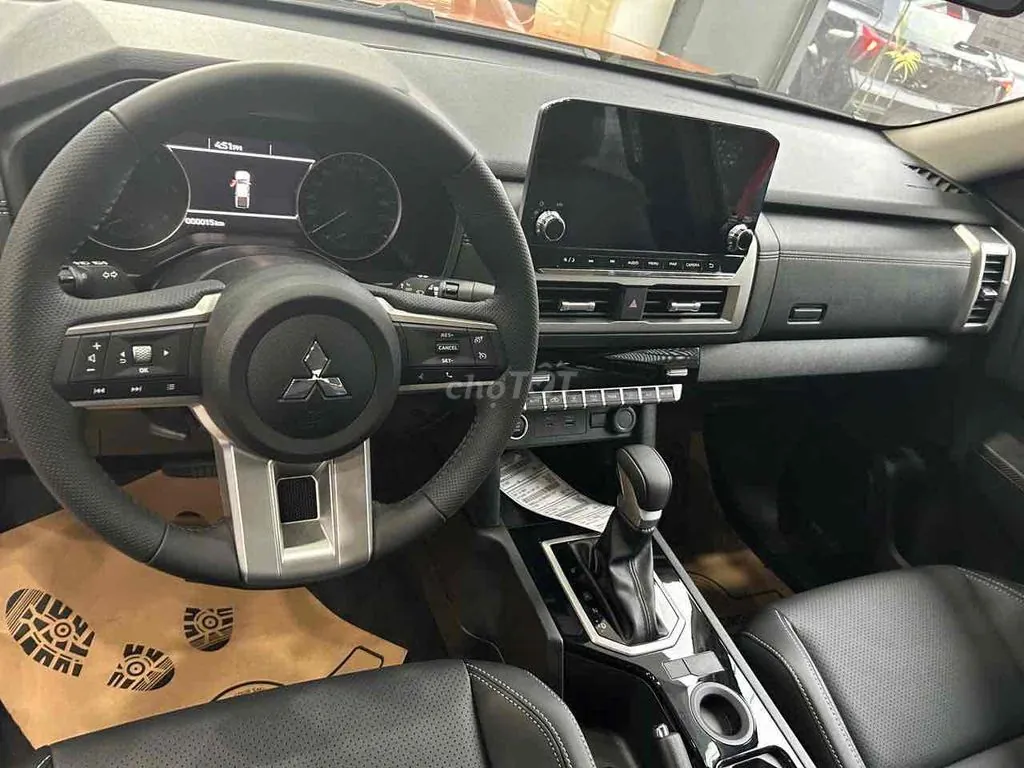 Mitsubishi Triton
