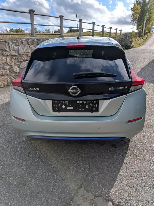 Nissan Leaf 2018 photo 3