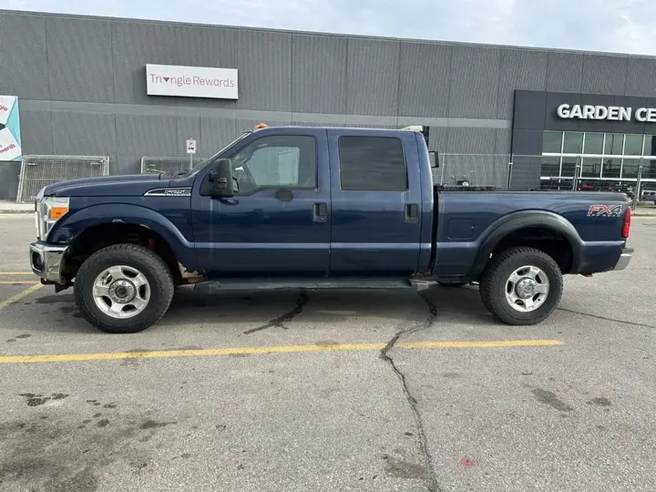 Ford F250 2016 photo 2